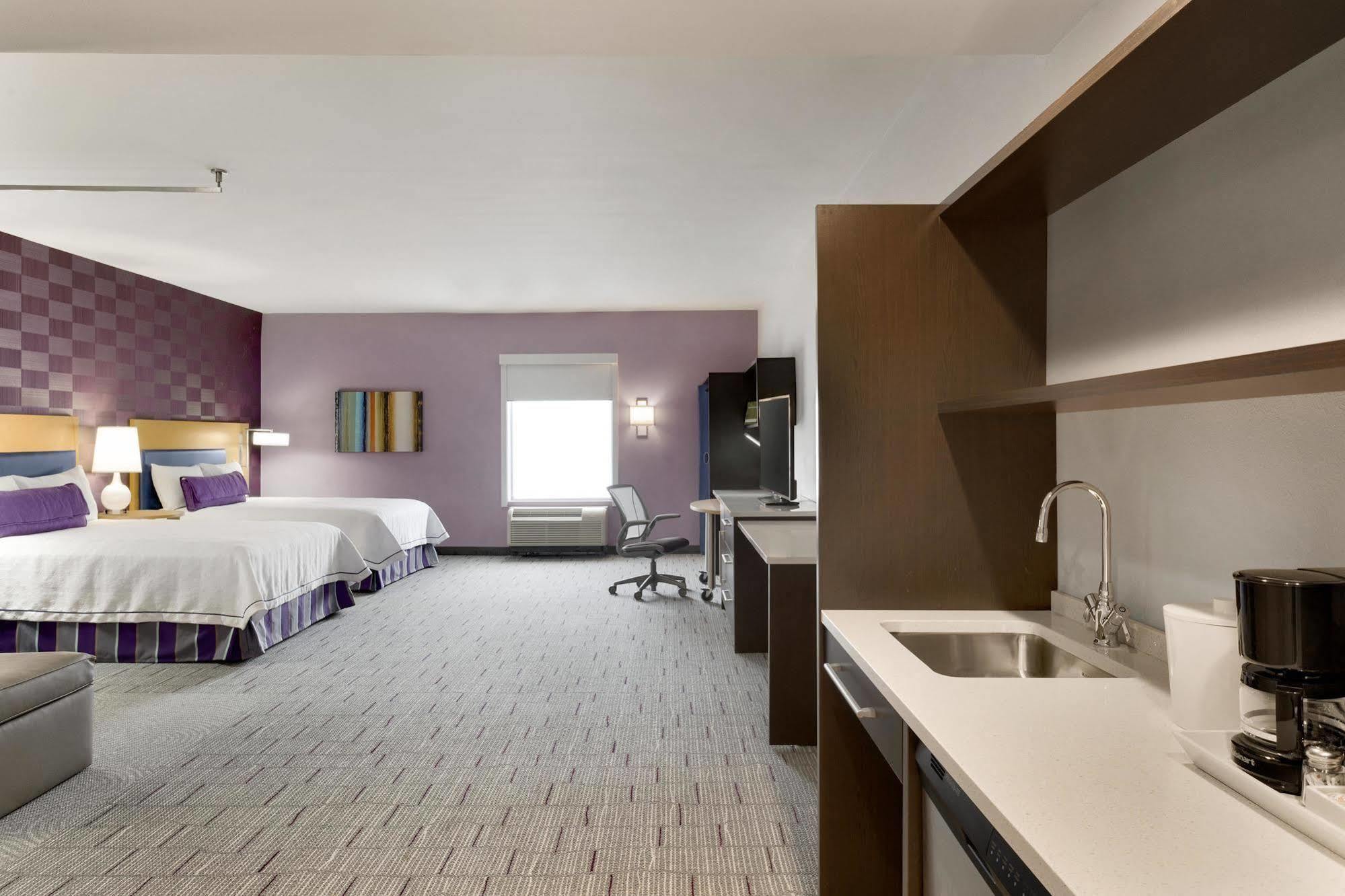 โฮม 2 สวีท บาย ฮิลตัน กรีนวิลล์ ดาวน์ทาวน์ Hotel ภายนอก รูปภาพ